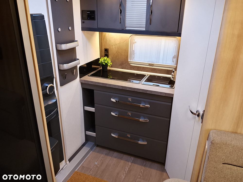 Hobby 460-De Luxe - 6
