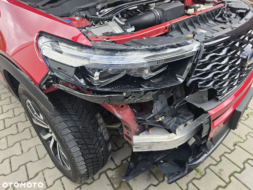 Ford Explorer 3.0 EcoBoost PHEV 4WD ST-Line - 40