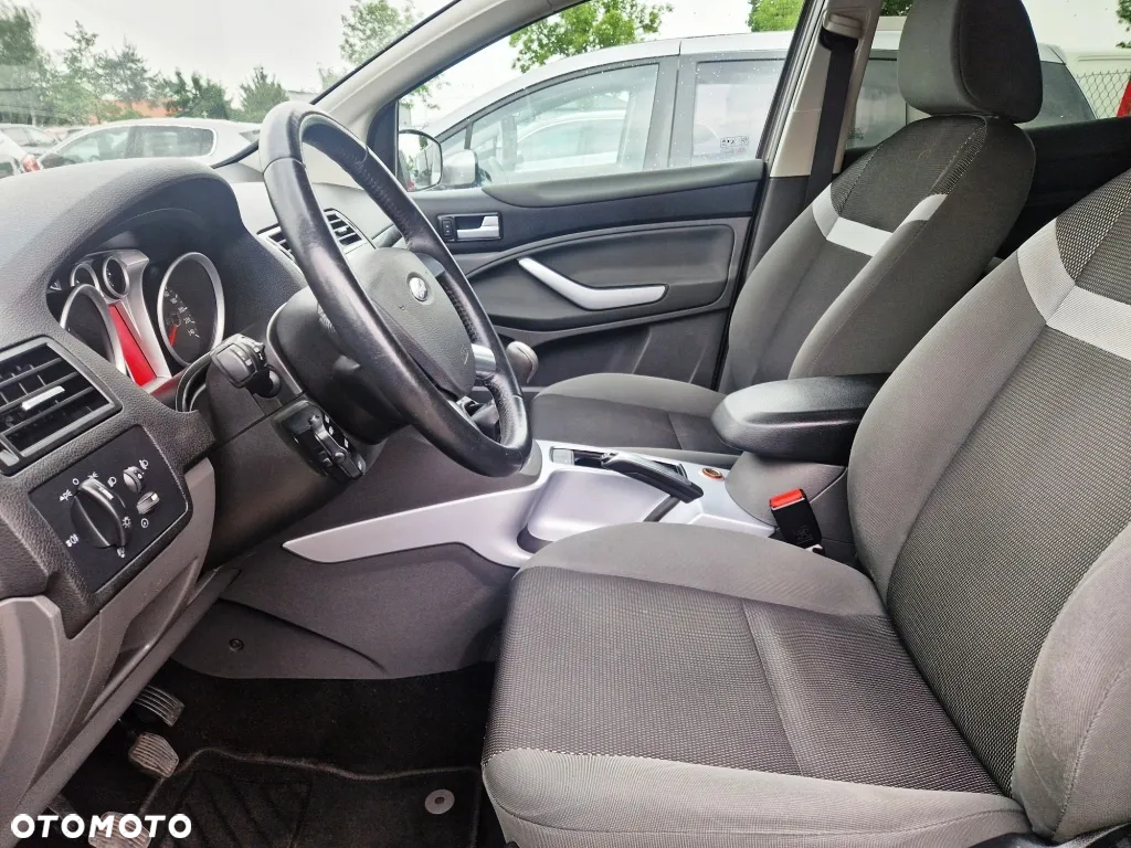 Ford Kuga 2.0 TDCi Titanium - 23