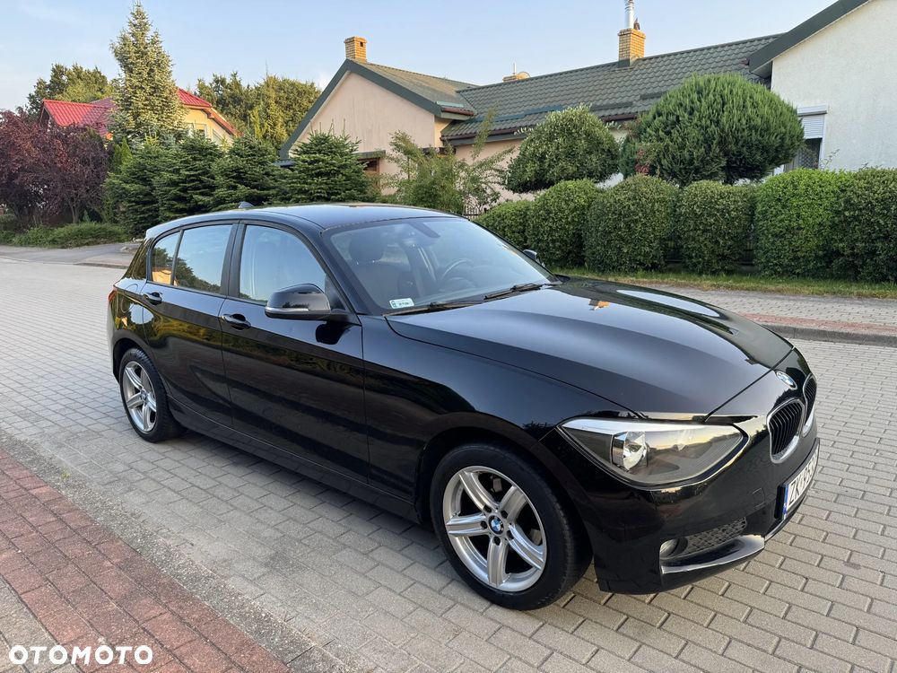 BMW Seria 1 - 24