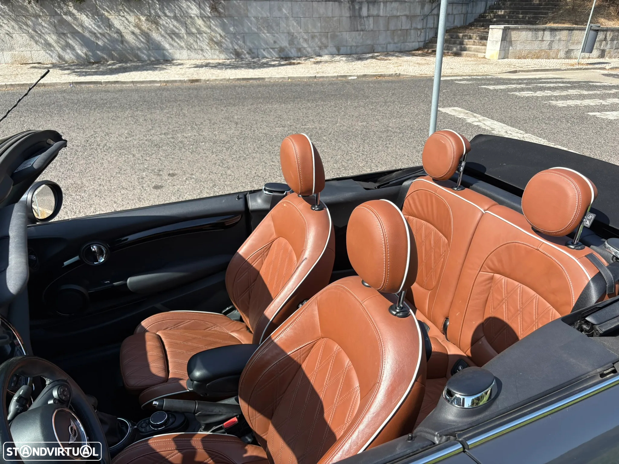 MINI Cabrio Cooper SD Auto - 27