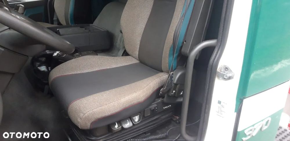 Volvo FM 370 Euro6 Super Stan tylko 328tyś km Kabina Sypialna. - 16