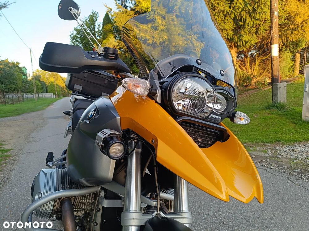 BMW R - 12