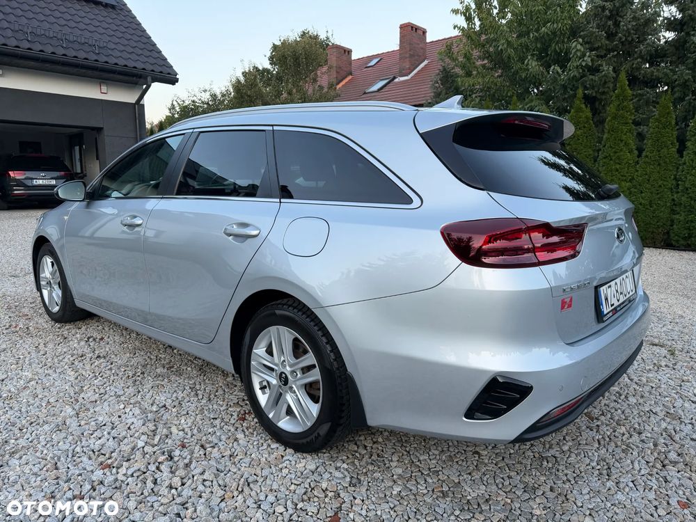 Kia Ceed 1.6 CRDi mHEV L DCT - 2