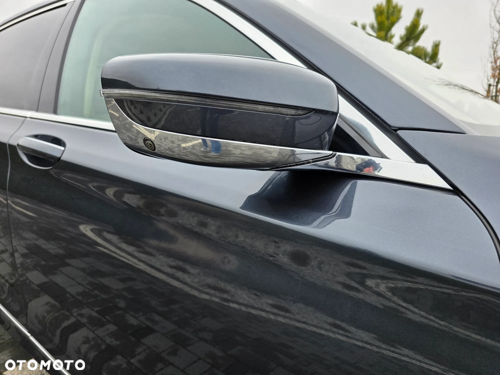 BMW Seria 7 730d xDrive - 30