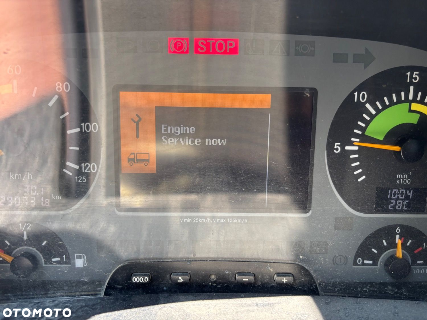 Versalift Actros 4141B 8X4 + Cifa Mk 28.4 - 20