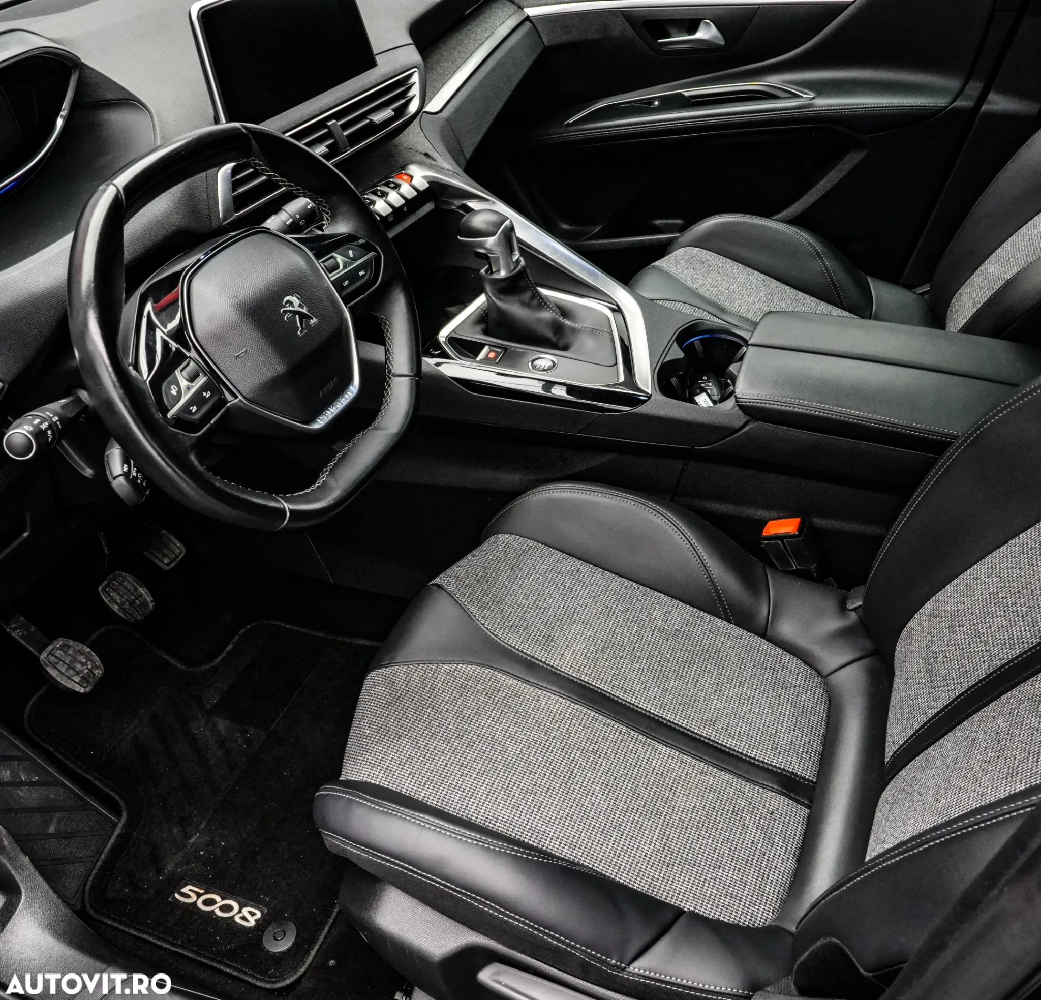 Peugeot 5008 1.2 Puretech Turbo s&s Allure - 13