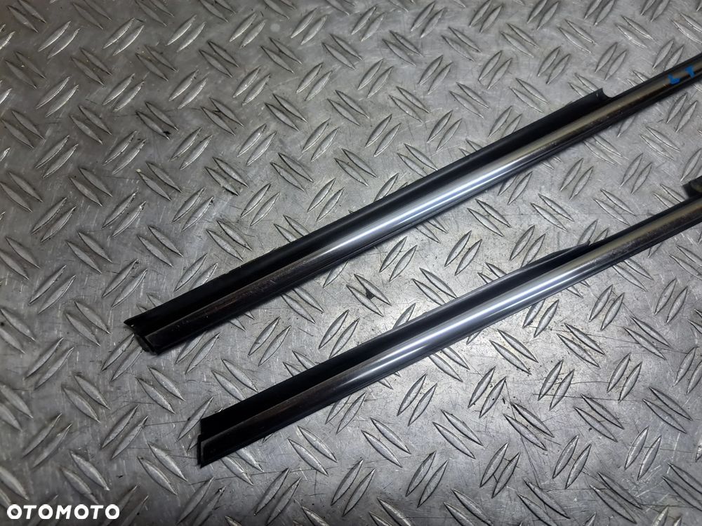 Listwa chromowana tyl Mini Cabrio R52 - 2