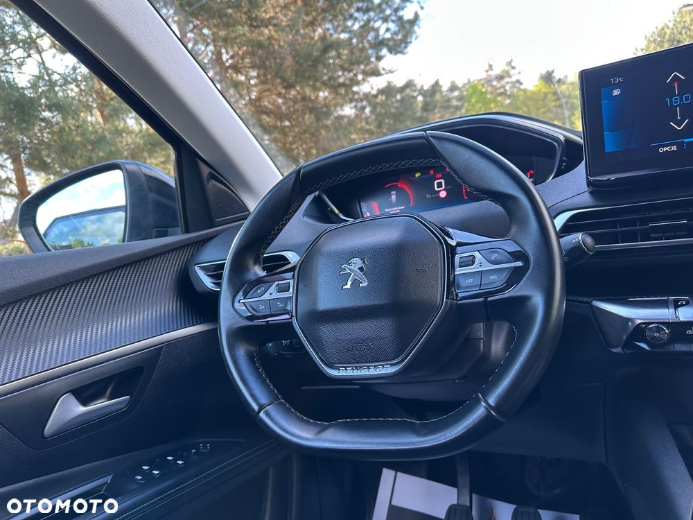 Peugeot 5008 1.5 BlueHDi Allure S&S - 24