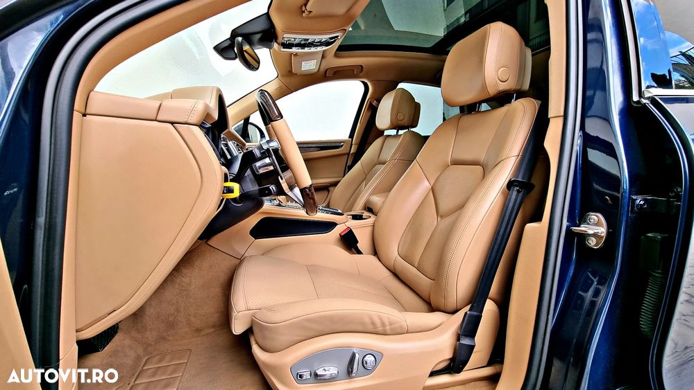 Porsche Macan 3.0 PDK S - 4