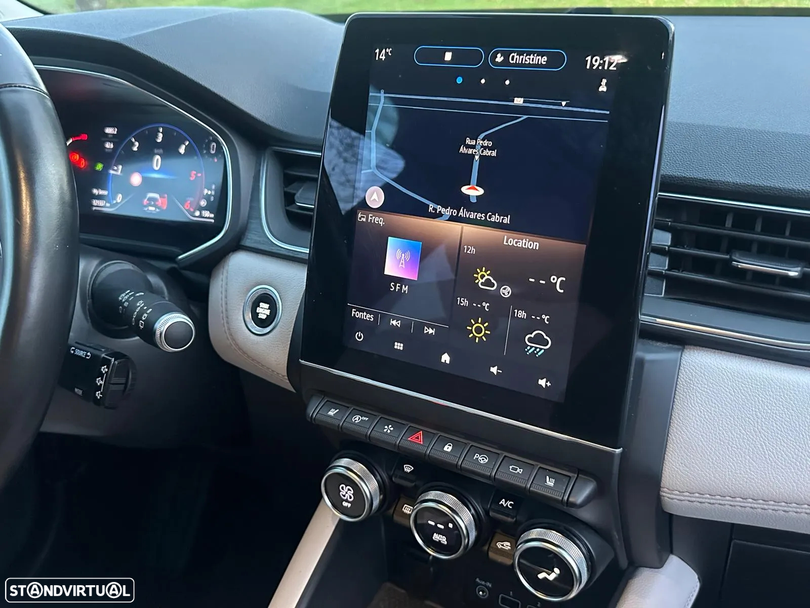 Renault Captur - 8