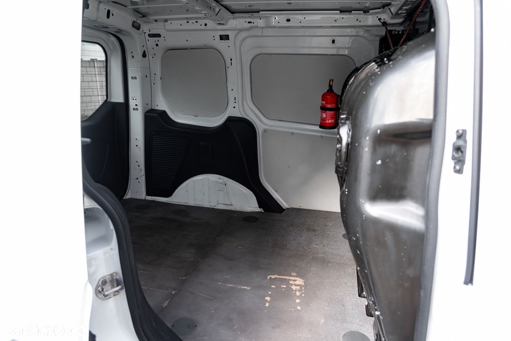 Ford Transit Connect - 20