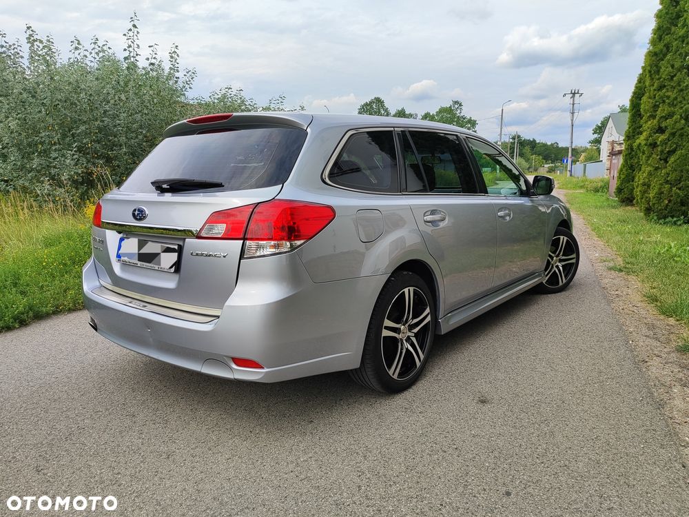 Subaru Legacy - 4