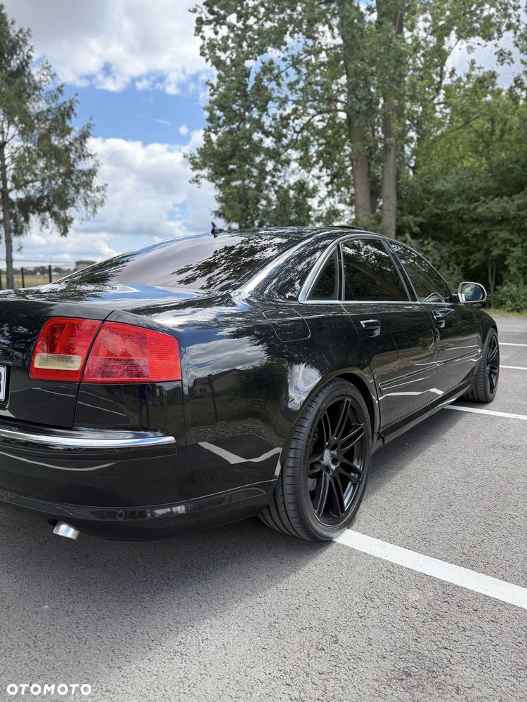 Audi A8 - 3