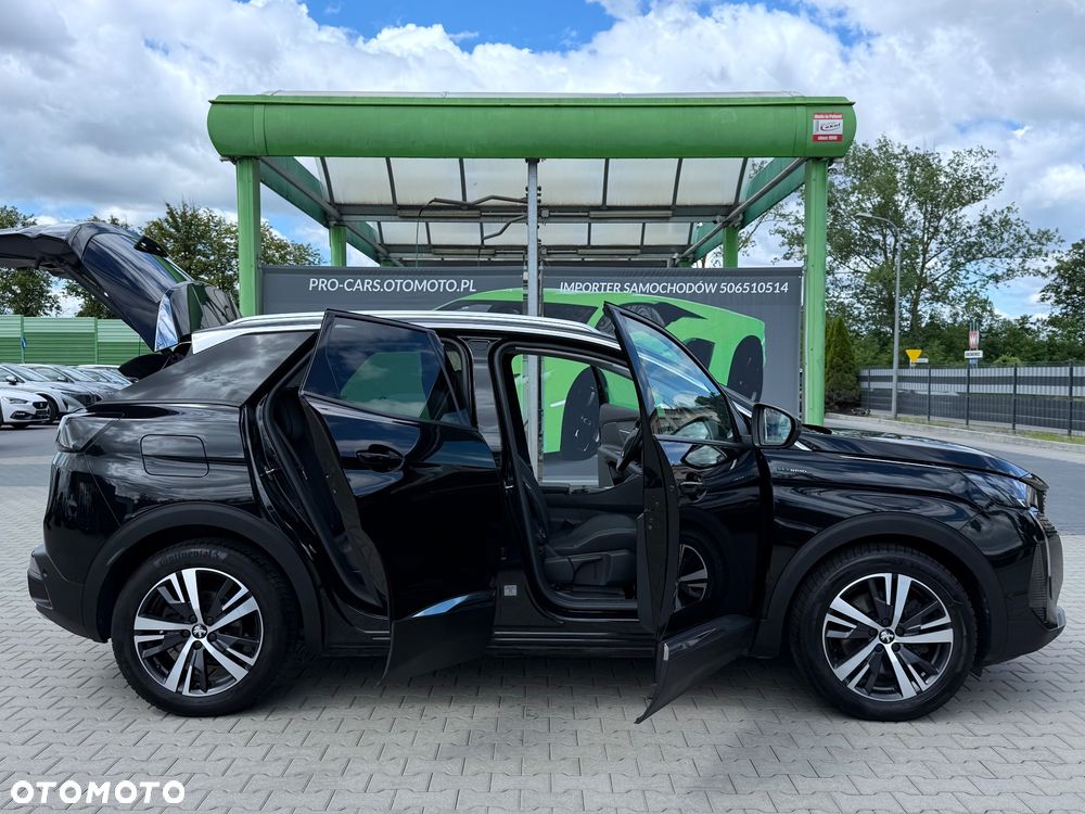 Peugeot 3008 1.6 PureTech HYbrid Allure S&S EAT8 - 17