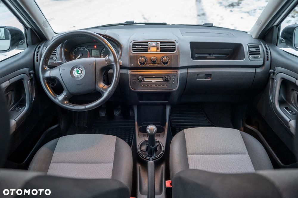 Skoda Fabia - 11