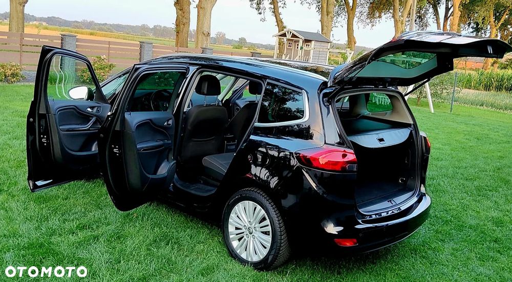 Opel Zafira 1.4 Turbo Innovation - 24