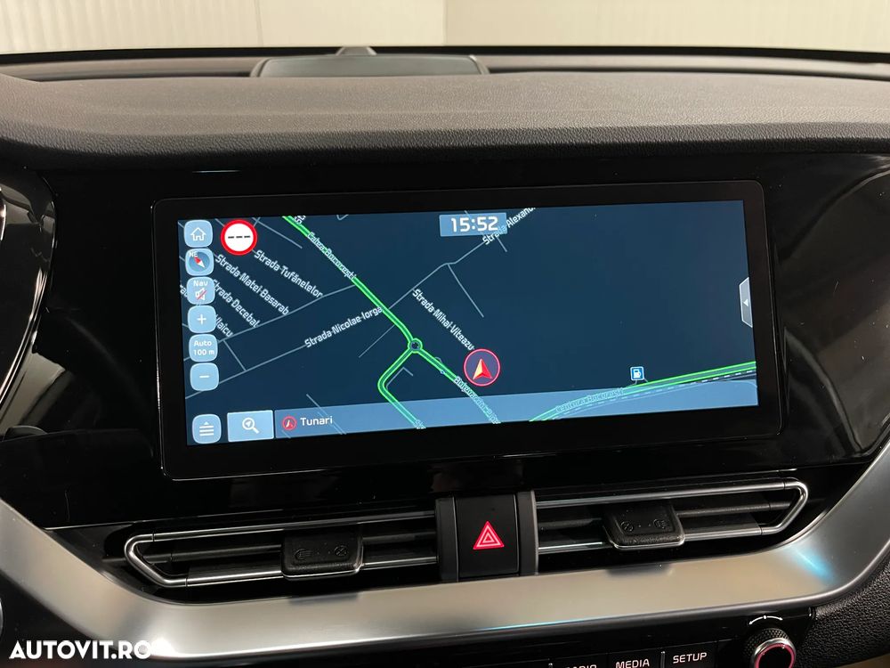 Kia Niro 1.6 GDI PHEV 2WD OPF Aut. Spirit - 15