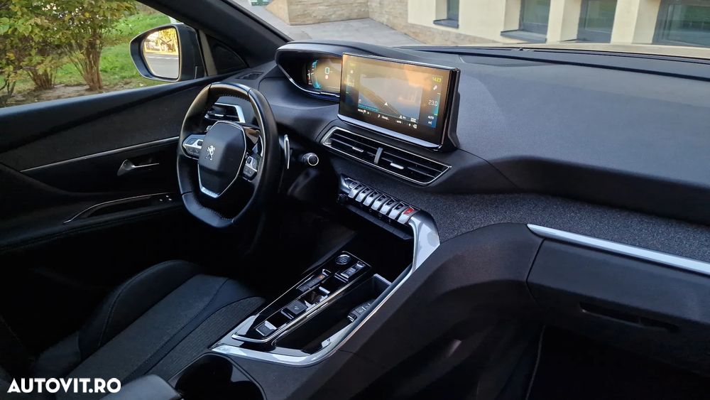 Peugeot 3008 PHEV 300 EAT8 4X4 Allure Pack - 15