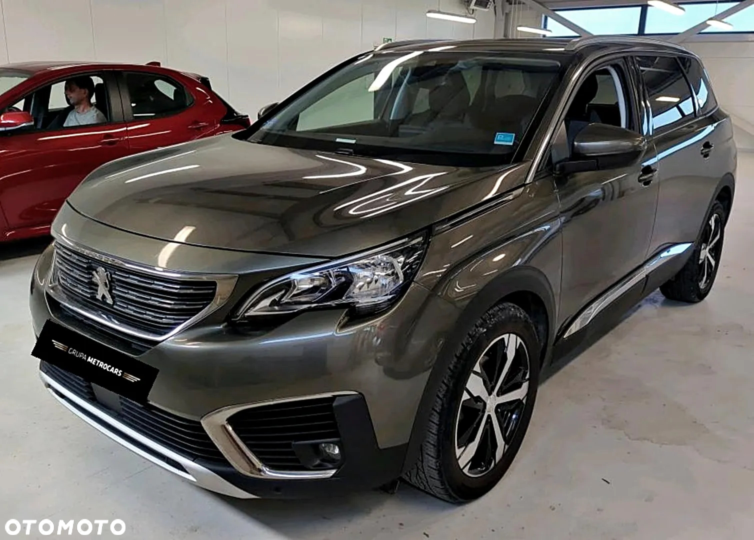 Peugeot 5008 1.6 PureTech Allure S&S EAT8 - 3
