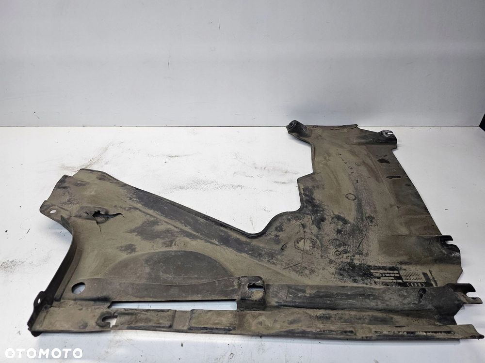OSŁONA PODWOZIA TYŁ AUDI A4 B9 8W0825216E - 5
