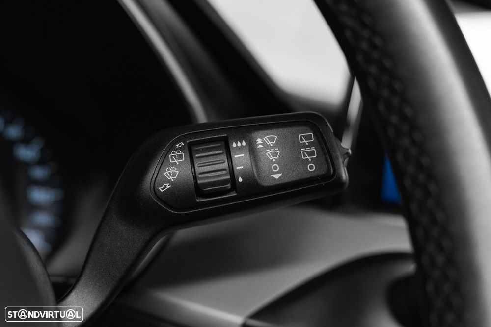 Ford Focus 1.0 EcoBoost MHEV Titanium - 9