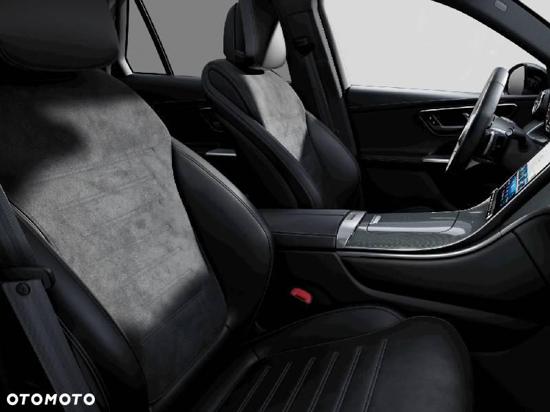 Mercedes-Benz GLC - 7