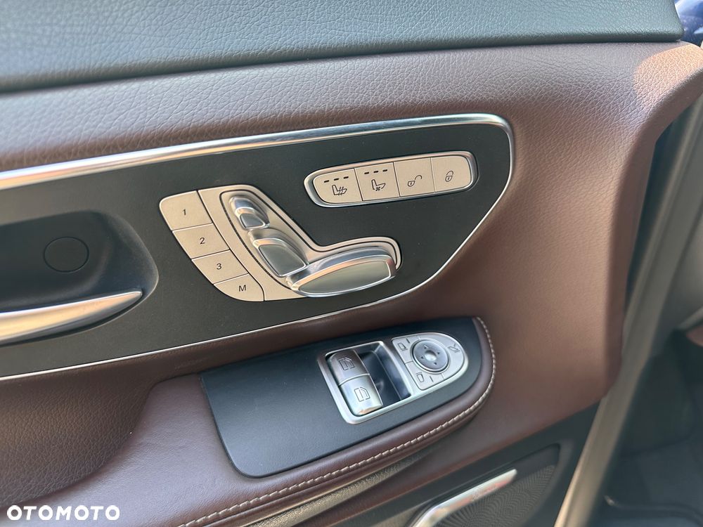 Mercedes-Benz Klasa V 250 (BlueTEC) d Avantgarde 7G-Tronic (d³ugi) - 9