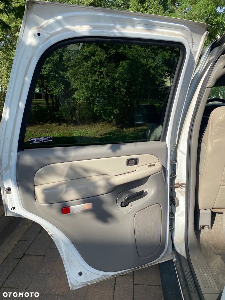 GMC Yukon - 13