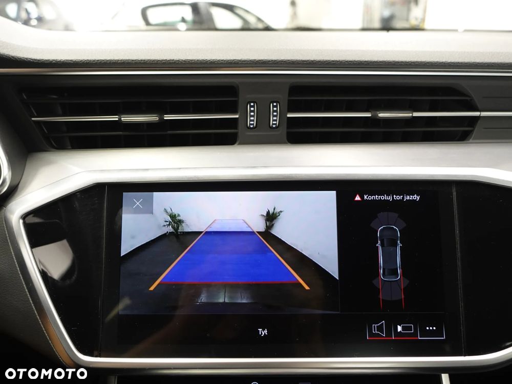 Audi A6 - 33