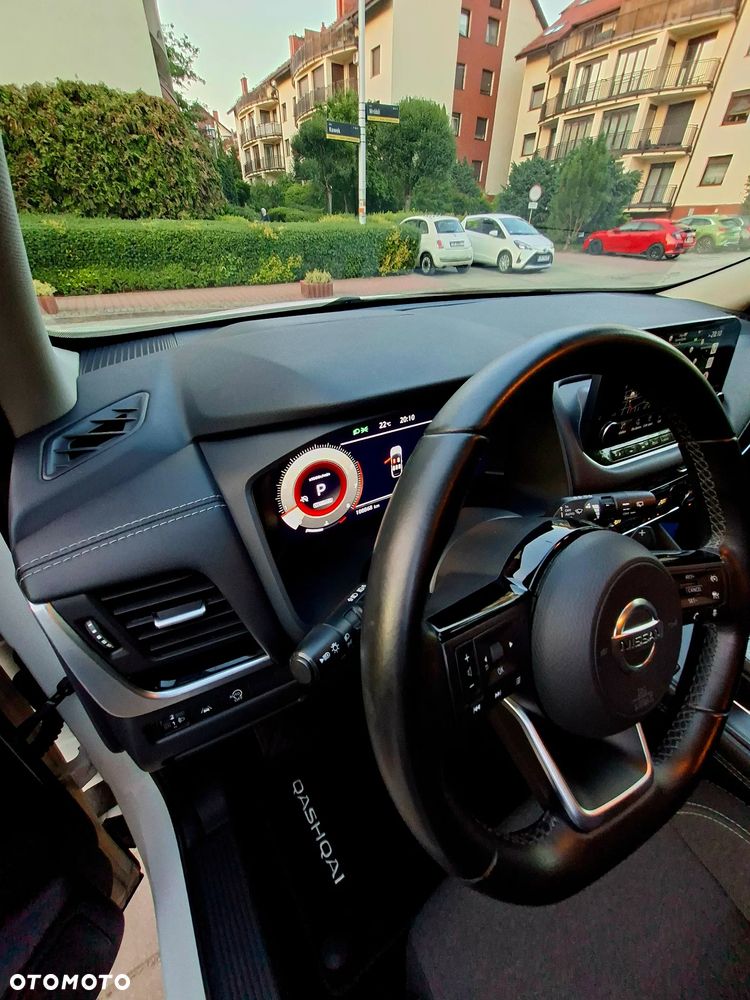Nissan Qashqai 1.3 DIG-T N-Connecta DCT - 14