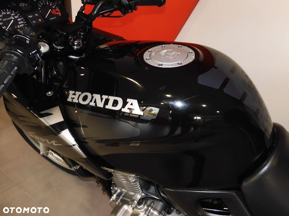 Honda CB - 24