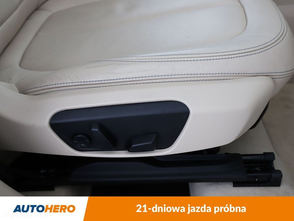 BMW Seria 2 220d GT xDrive Luxury Line sport - 38