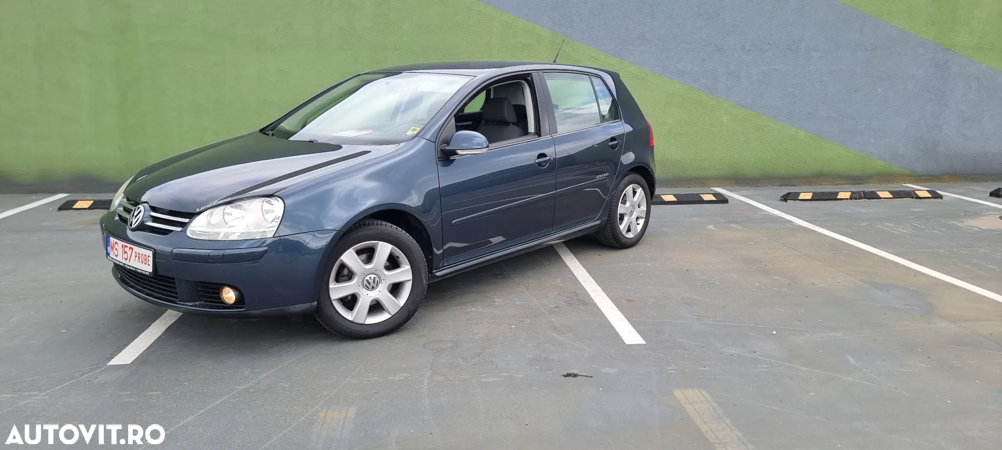 Volkswagen Golf 1.4 United - 1