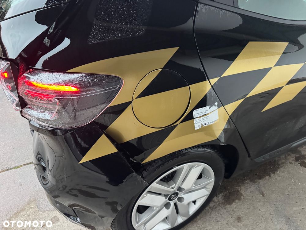 Renault Clio 1.0 TCe Equilibre - 28