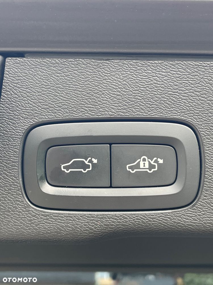 Volvo XC 60 D4 Inscription - 33