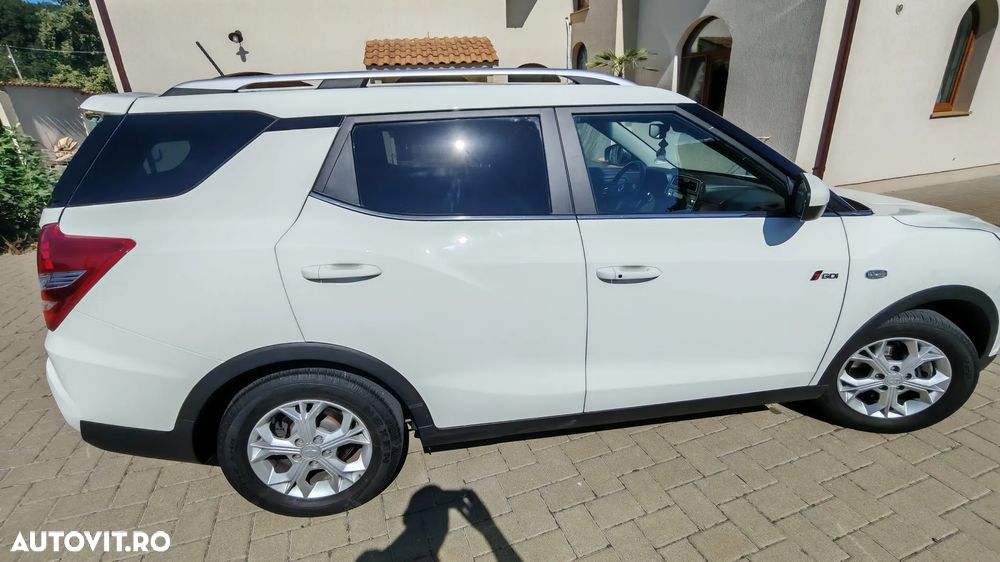 SsangYong Tivoli Grand - 4