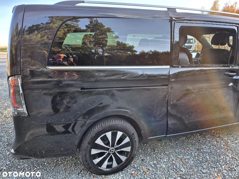 Mercedes-Benz Klasa V 300 d lang 4Matic 9G-TRONIC Avantgarde - 7