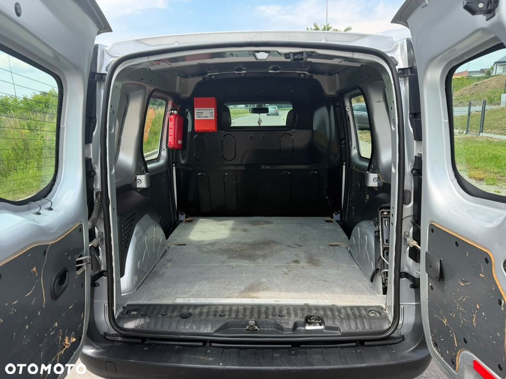 Mercedes-Benz CITAN - 13