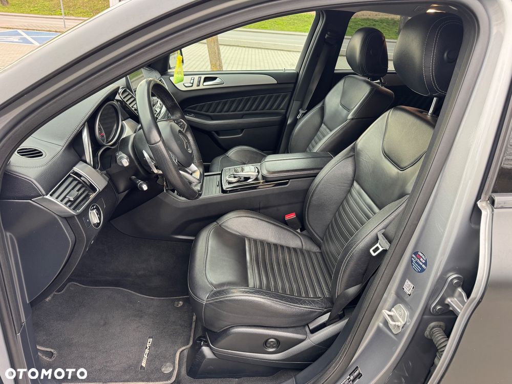 Mercedes-Benz GLE 350 d 4Matic 9G-TRONIC AMG Line - 9