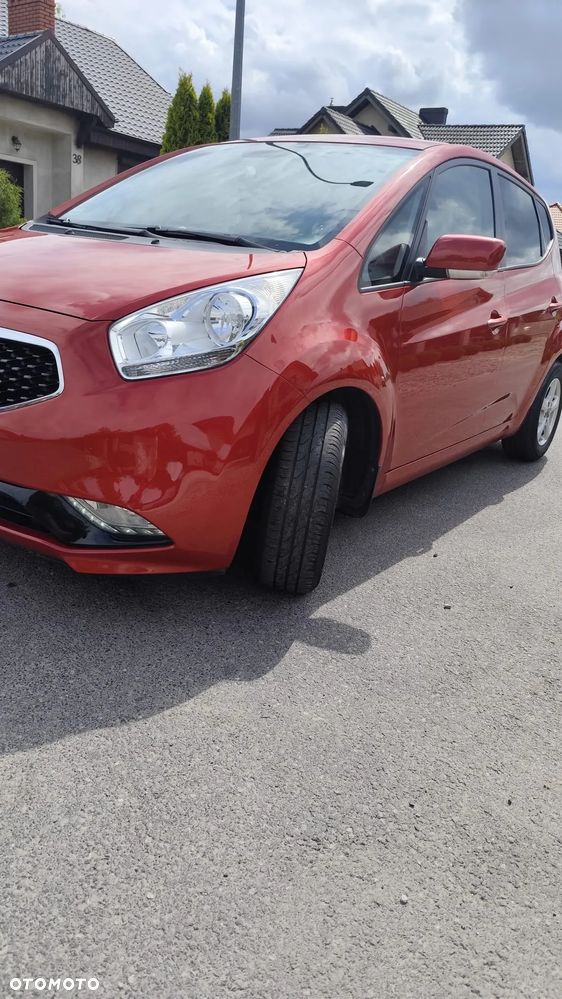 Kia Venga 1.6 L - 18