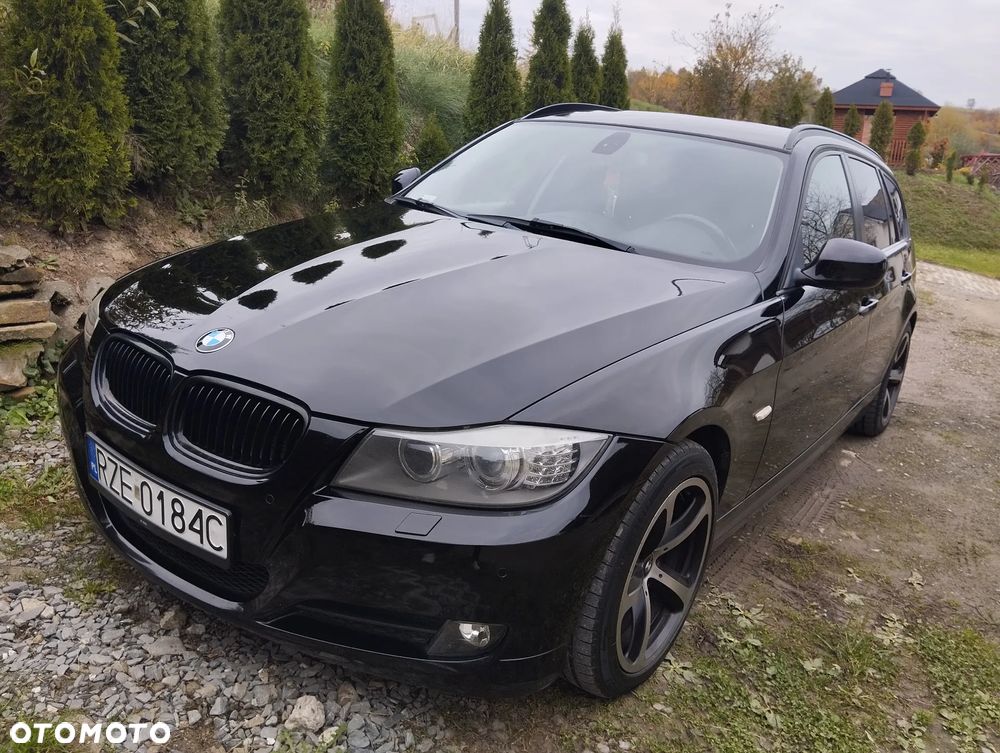 BMW Seria 3 318d - 14