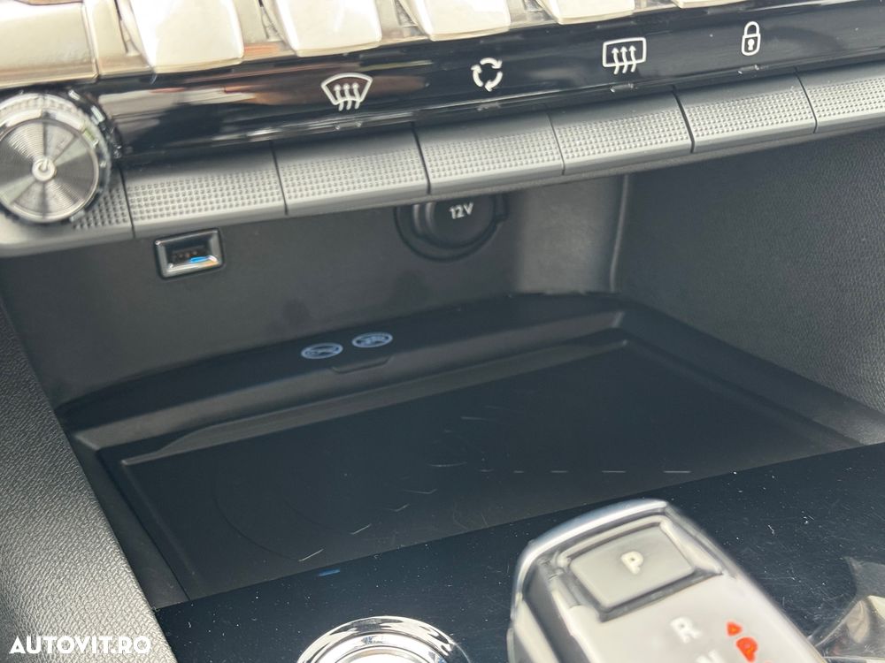 Peugeot 3008 PureTech 130 Stop & Start GPF EAT8 Allure Pack - 31