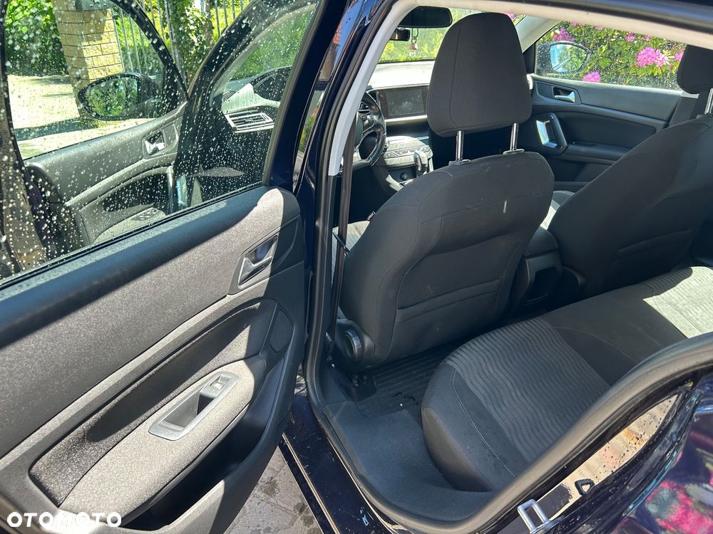 Peugeot 308 1.6 BlueHDi Allure S&S EAT6 - 9
