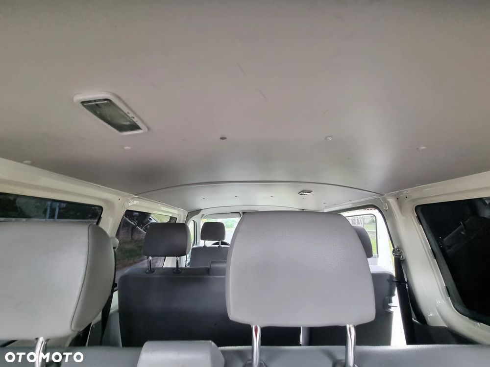 Volkswagen Transporter - 27