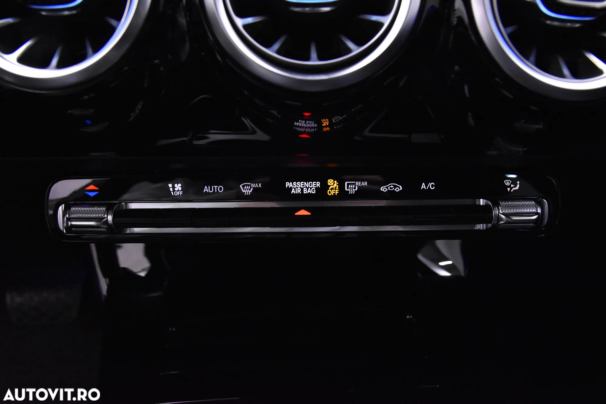 Mercedes-Benz A 200 MHEV 7G-DCT - 18