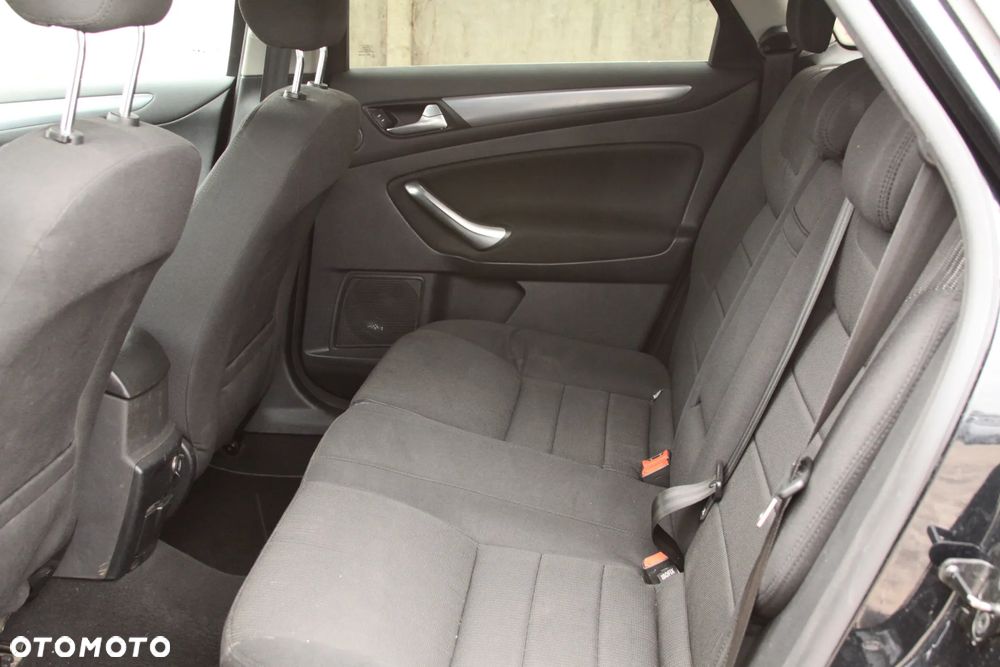 Ford Mondeo 2.0 TDCi Titanium - 15