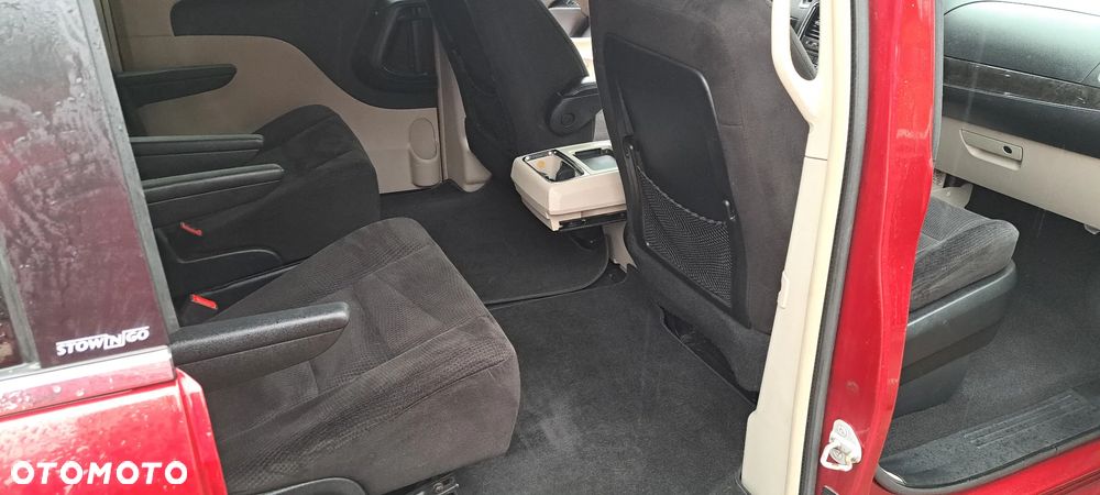 Chrysler Town & Country 3.6 Touring - 33