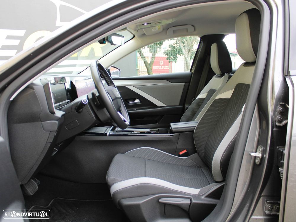 Opel Astra 1.6 T PHEV Business - 25