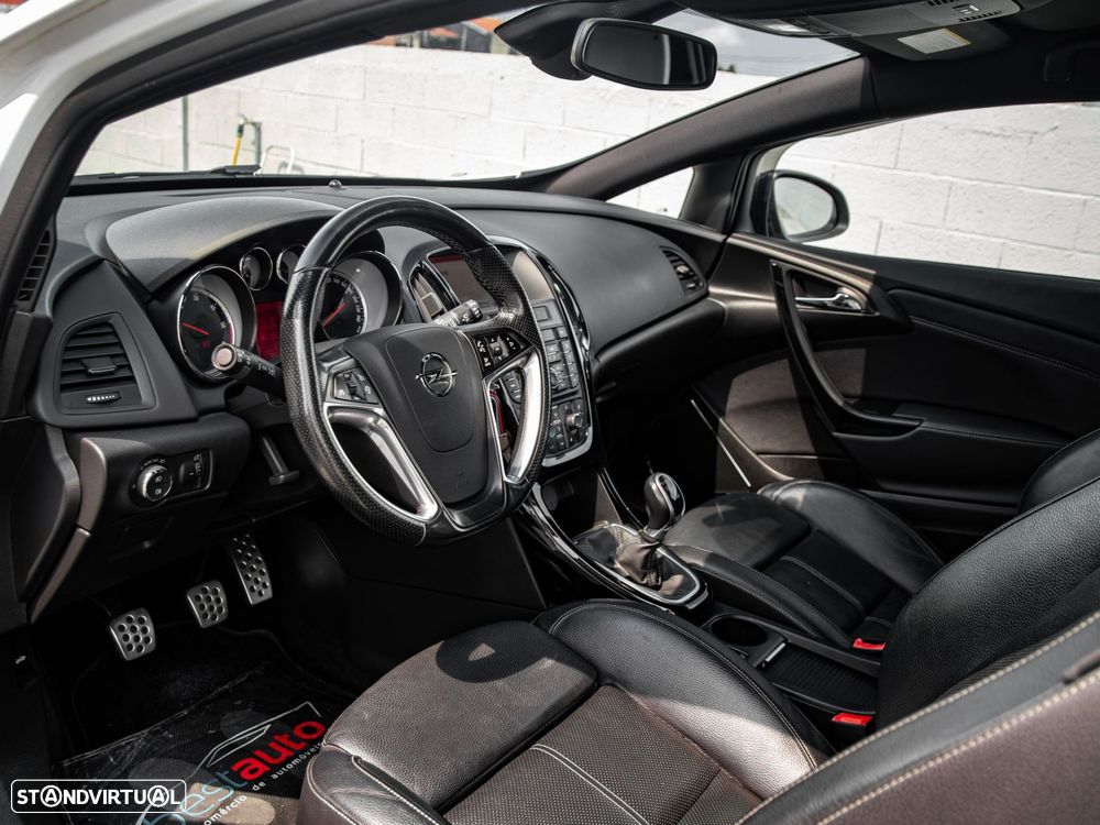 Opel Astra GTC 1.6 CDTi S/S - 16